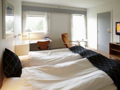 Best Western Hotel Ny Skovlund 홀스테브로 외부 사진